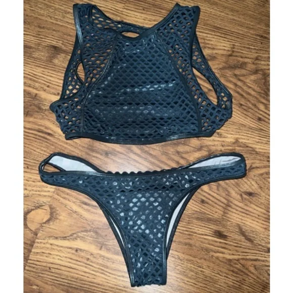 Victoria's Secret Itsy Mesh Bikini Set - Picture 1 of 4